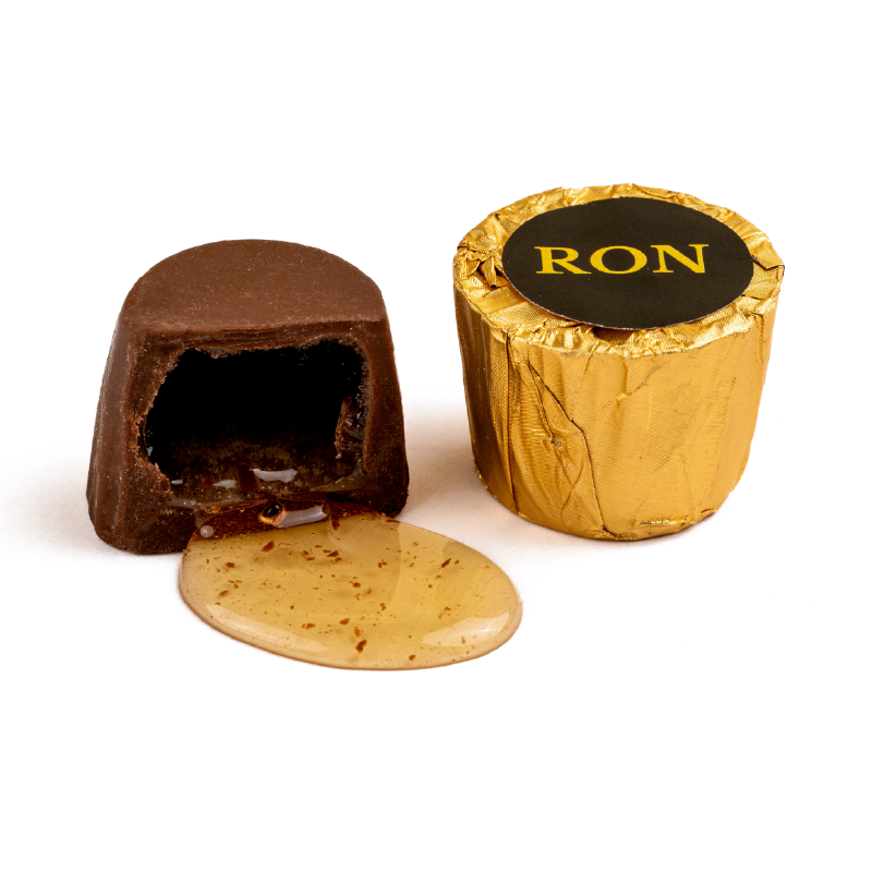 Bombón relleno de ron paraguayo