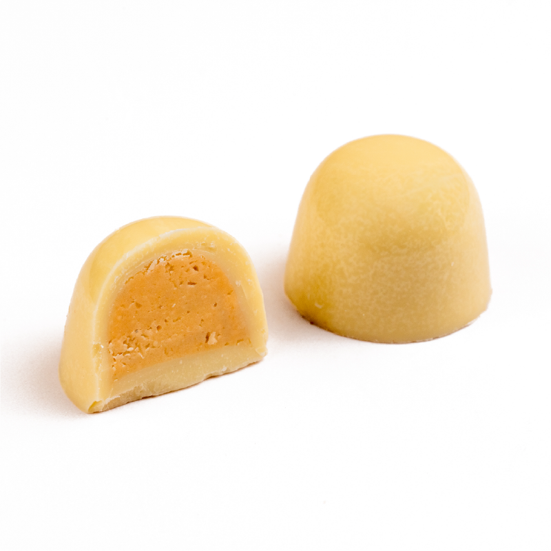 Bombón mousse de nueces de macadamia blanco